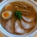 らーめん 許々屋 - 和風薬膳醤油全部入りラーメン