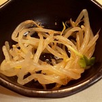 焼肉 輝 - お通し（少し食べてますww）