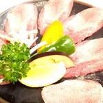 焼肉 輝 - 上タン