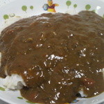 コミルキッチン - 盛り付けてみた(普通に)【持ち帰り牛すじトロトロカレールー】