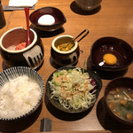 もつ吉 - ランチ(サラダ以外食べ放題)