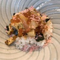 寿司 髙はし - 小さなバラちらし