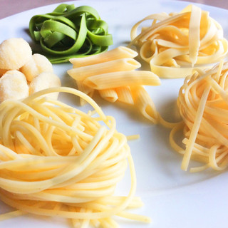 A Genuine Dish Crafted with 5 Types of Fresh Pasta and Homemade Sauce
