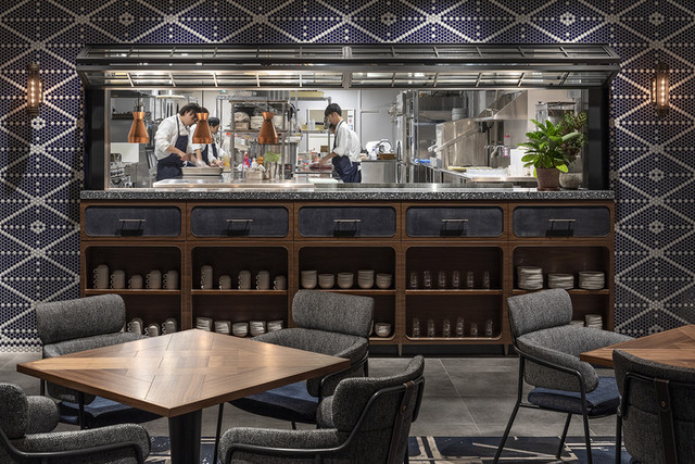 ザ・ライブリーキッチン 福岡博多