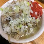 もつ焼 でん - なんこつ煮込み