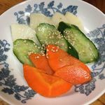 もつ焼 でん - おしんこ