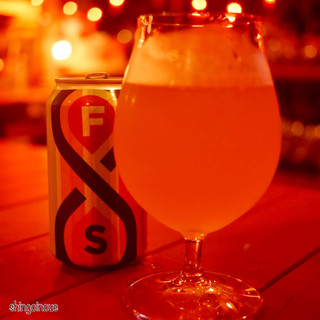 ワインバー 赤い店_1