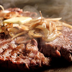 桃家 - 肉焼