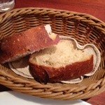 ランデヴー・デ・ザミ - ランチのパン（2人分）