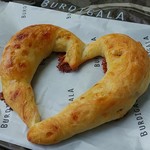 118011438 - ミエル・シェーブルです