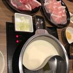 豚しゃぶ専門店 我那覇豚肉店 - 