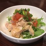 牡蠣酒場 すずきんち - 大山鶏のたたきポン酢