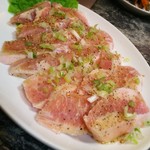 焼肉会館 - 豚トロ