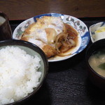 Akabori Shokudou - かつ玉定食６５０円です。