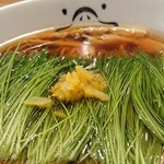 みんなのらぁ麺 阿飛流 - 中華そば   芽ネギトッピング(´∀｀)！