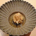 鮨 さかい - 噴火湾の毛ガニ、ぽん酢ジュレ