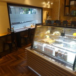 HEALTHY MONSTER - 店内