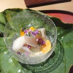 もと井 - 先付け（帆立貝柱の炙り、里芋、ほおずきトマト、南瓜、洋梨）