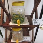 cafe 369 - ミント水とザクロ水(2019/10/18撮影)