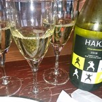 HUB - ニュージーランド産のワインはマイウ～