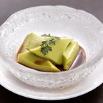 銀座 竹の庵 - ピスタチオの葛餅～黒蜜きな粉～