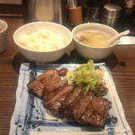 肉匠の牛たん　たん之助酒場  - これで2,480円