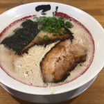 濃厚煮干とんこつラーメン 石田てっぺい - 