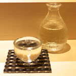 Sushi Jinsei - 冷酒「花の香」。熊本県和水町（なごみまち）の酒蔵で、酒銘通り、本当に香りが立ちます！