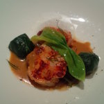 ユニッソン デ クール - オマール・ブルトン　白ネギのブレゼ　ホウレン草のプティパケ