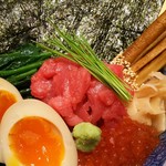 築地寿司清 - 丼アップ