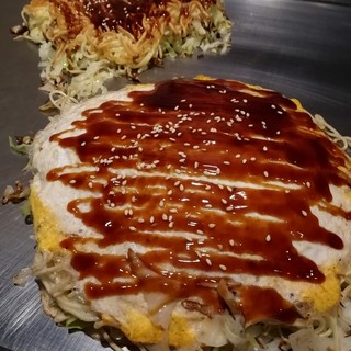 徳兵衛 広島風お好み焼き・鉄板居食家_0