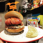 ICON - リンゴバーガー¥1800,自家製ベーコントッピング¥250