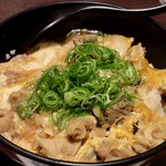 鉄板焼きステーキと生うどんの店 神戸牛あかぎ屋 - すし玉丼全景