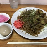 あかがね屋 - 焼きそば+ポテト