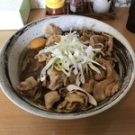 らーめん大地 - 豚玉カレーの油そば