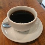 Abaca Baking Company - BREWED COFFEE＠65ペソ（約140円）