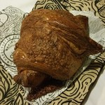 Abaca Baking Company - クロワッサンハムチーズ＠130ペソ（約280円）の30％オフで約200円位