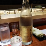 Sushi Yoshida - フランスで賞を獲得した日本酒