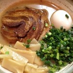 鶏白湯醤油750円　201202