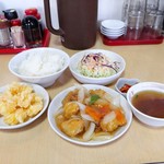 中華食堂 チャオチャオ - 酢豚・海老天定食　790円(税別)