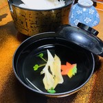 旅館すがわら - お吸物  白舞茸