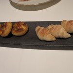 ラ ソスタ - 自家製パン