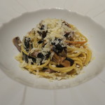 ラ ソスタ - 3種茸のキタリーネ