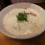 Ramen 辻 - 白湯塩(850円、斜め上から)