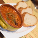 ワインバー バッカス - 意外と合うんです、ピリ辛チリコンカン（９５０円）２０１９年１０月