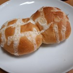 ヤマザキショップ - 料理写真:ピーナツパン(120円)