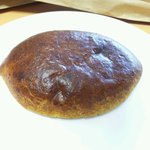 Salvador - 紅茶のクリームパン