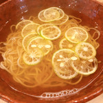 香吾芽 - すだちうどん（900円）