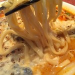 酒と肴と麺の店　田村屋 - 牡蠣とポルチーニ茸のチーズクリーム麺