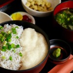 Kamakura Washoku Dainingu Vakansu - 料理